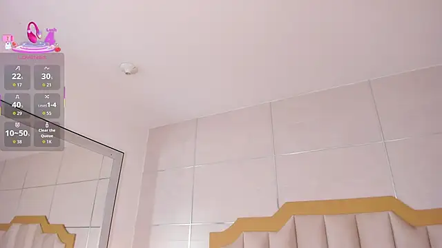 MaddieParker online show from September 14, 2025, 7:13 pm