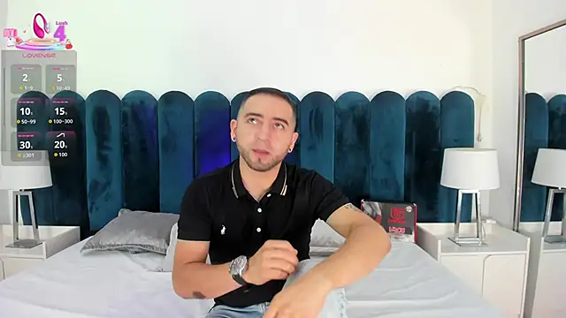 Snapshot of Lushian_ chatting on May 4, 2026, 3:30 pm Lushian online show from May 4, 2026, 3:30 pm