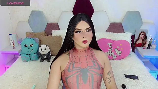 kushina uzumaki75 online show from September 15, 2025, 6:35 am