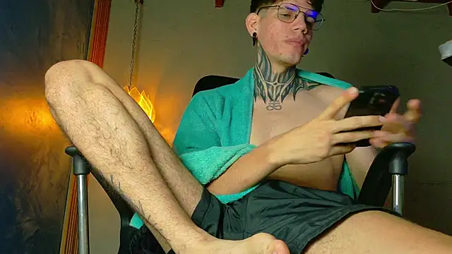 david huge online show from April 9, 2026, 3:50 am