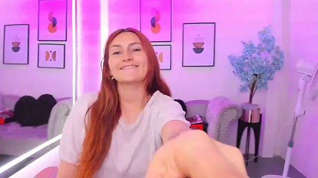 Alicia leclair online show from October 3, 2025, 3:47 am