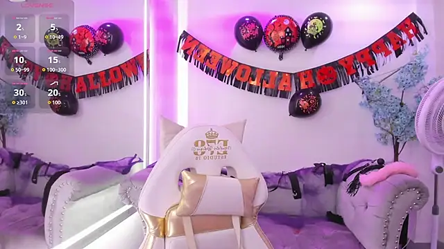 Alicia leclair online show from November 1, 2025, 8:00 pm