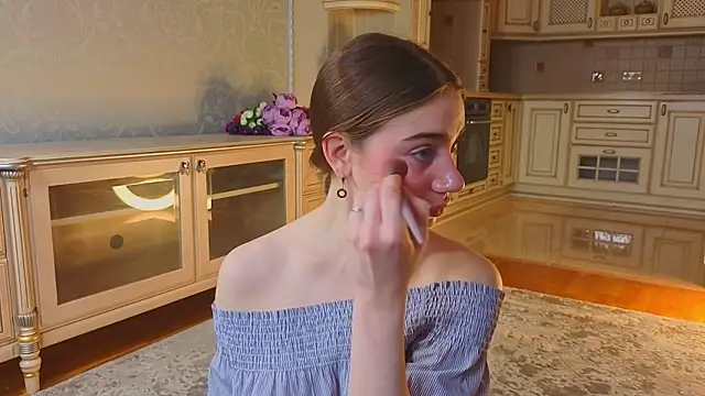 EadlinGillim online show from October 31, 2025, 3:07 am