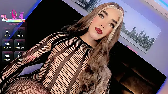 Baby-Isa online show from November 7, 2025, 6:02 am