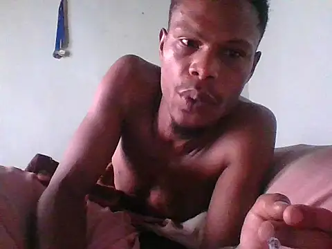 Snapshot of BIGBOYSOUTH chatting on October 28, 2025, 5:55 am BIGBOYSOUTH online show from October 28, 2025, 5:55 am