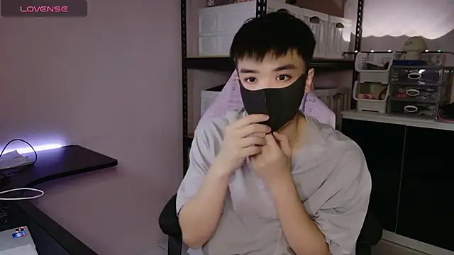 Snapshot of doggyman523 chatting on November 9, 2025, 3:54 pm doggyman523 online show from November 9, 2025, 3:54 pm