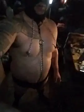 Snapshot of JoeyUhOh chatting on December 3, 2025, 8:45 am JoeyUhOh online show from December 3, 2025, 8:45 am