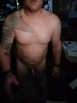 Snapshot of JoeyUhOh chatting on December 13, 2025, 7:53 pm JoeyUhOh online show from December 13, 2025, 7:53 pm