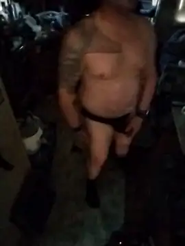 Snapshot of JoeyUhOh chatting on January 7, 2026, 5:48 pm JoeyUhOh online show from January 7, 2026, 5:48 pm