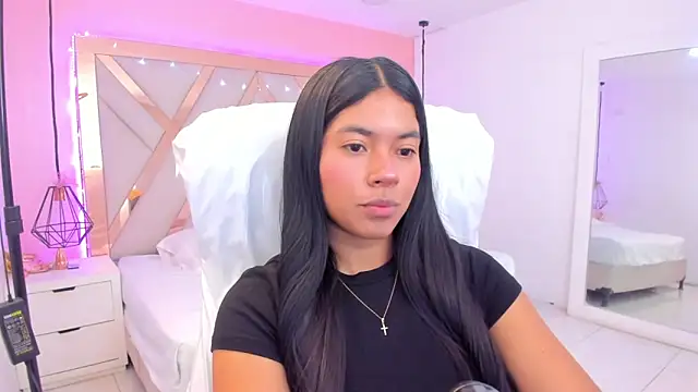 samantaa shy online show from February 9, 2026, 2:15 am