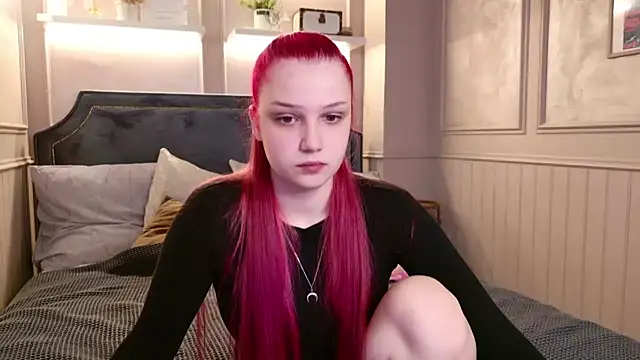 Wilda Foster online show from October 2, 2025, 5:47 am