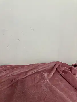 YourSlutBoySl online show from November 17, 2025, 7:03 am