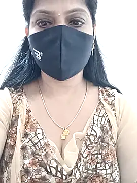 shivani27 online show from September 13, 2025, 6:29 pm