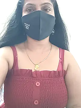 shivani27 online show from April 15, 2026, 8:43 am