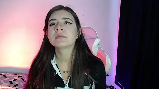 Snapshot of Stepha_babe chatting on November 2, 2025, 8:11 pm Stepha babe online show from November 2, 2025, 8:11 pm