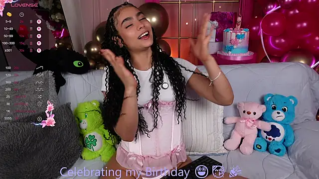 Victoria Curly online show from September 26, 2025, 2:59 am