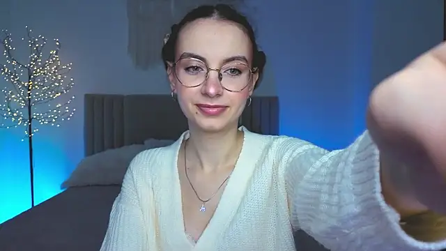 Real cutie1 online show from March 23, 2026, 2:54 pm