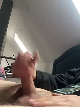 musti312 online show from December 18, 2025, 1:50 pm