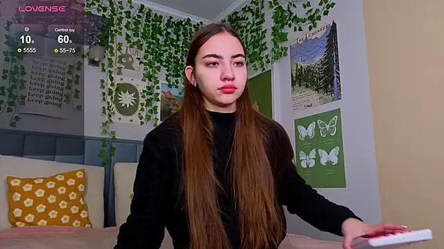 Ashley Pierce online show from October 14, 2025, 4:13 am