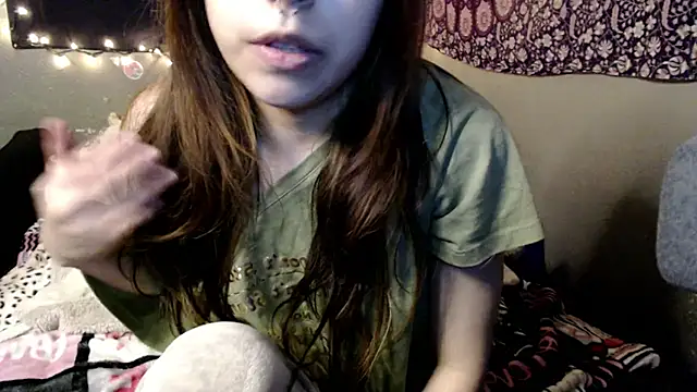 London Ray online show from July 16, 2026, 11:44 pm