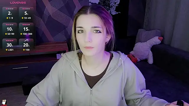 Sandy Belle online show from October 14, 2025, 3:57 pm