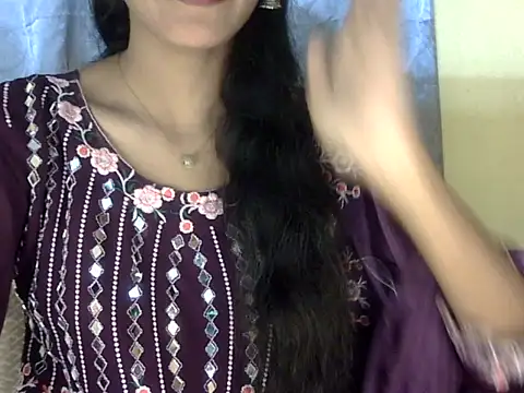 Snapshot of zara_Khan0 chatting on September 14, 2025, 2:49 pm zara Khan0 online show from September 14, 2025, 2:49 pm