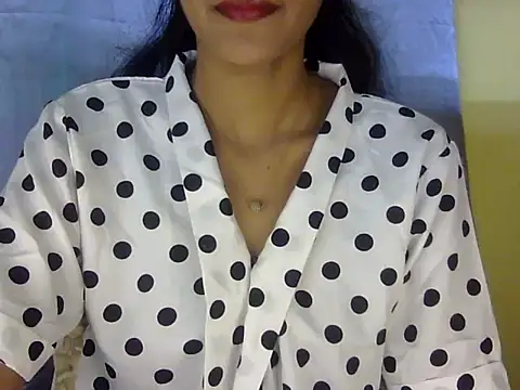 Snapshot of zara_Khan0 chatting on September 21, 2025, 2:57 am zara Khan0 online show from September 21, 2025, 2:57 am
