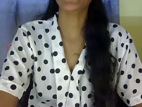 Snapshot of zara_Khan0 chatting on September 21, 2025, 3:02 pm zara Khan0 online show from September 21, 2025, 3:02 pm