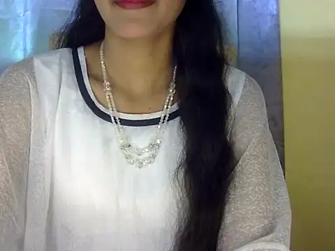 Snapshot of zara_Khan0 chatting on September 24, 2025, 5:00 am zara Khan0 online show from September 24, 2025, 5:00 am