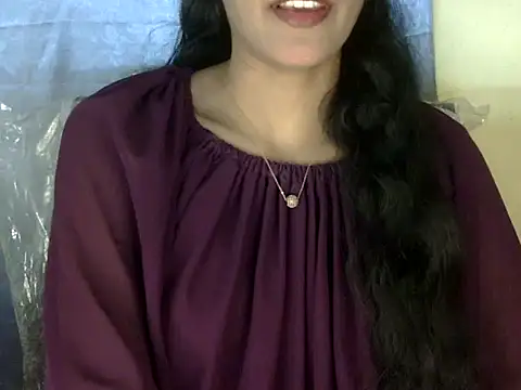 Snapshot of zara_Khan0 chatting on September 25, 2025, 2:10 pm zara Khan0 online show from September 25, 2025, 2:10 pm