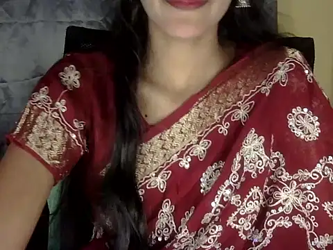 Snapshot of zara_Khan0 chatting on October 4, 2025, 2:37 pm zara Khan0 online show from October 4, 2025, 2:37 pm