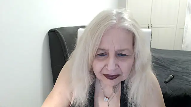 SusiLifeXXX online show from March 19, 2026, 9:19 pm