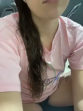 novinhacasada22 online show from March 11, 2026, 11:00 pm