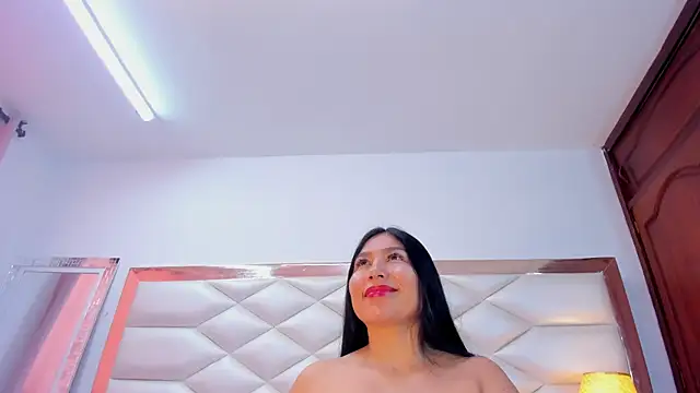 KarinaGomezxxx online show from September 26, 2025, 12:53 pm