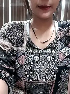 Raj-kumari online show from October 5, 2025, 3:43 pm