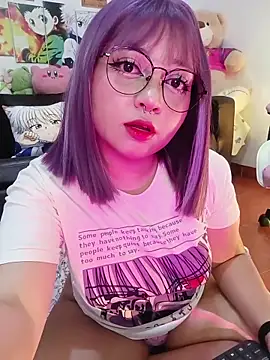 Lolii Zoe online show from November 19, 2025, 4:34 am