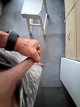 Mahmut4848 online show from April 9, 2026, 4:12 pm