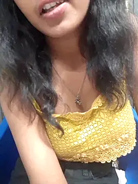 AnkitaDevi online show from October 13, 2025, 3:23 pm