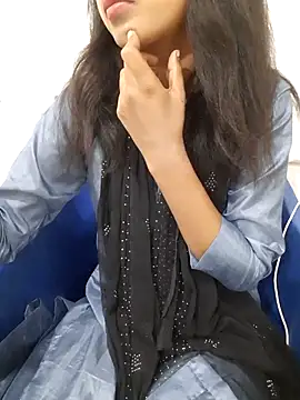 AnkitaDevi online show from May 10, 2026, 3:33 am