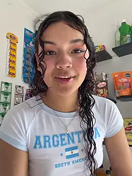 Camilla Miller01 online show from June 16, 2026, 7:27 pm