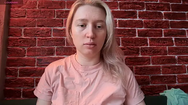 CitrusBlissss online show from November 13, 2025, 2:21 am