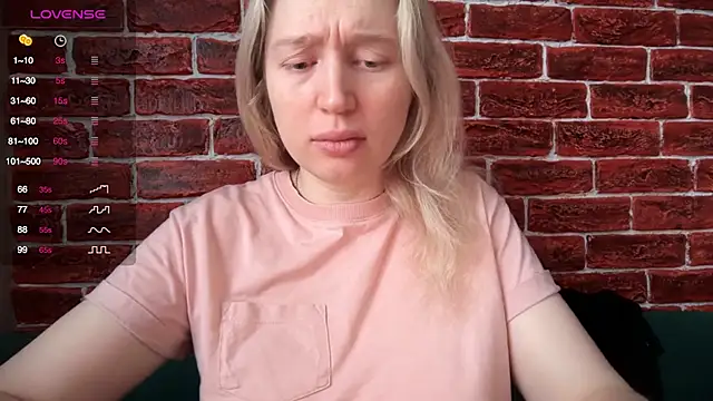 CitrusBlissss online show from November 26, 2025, 2:56 am