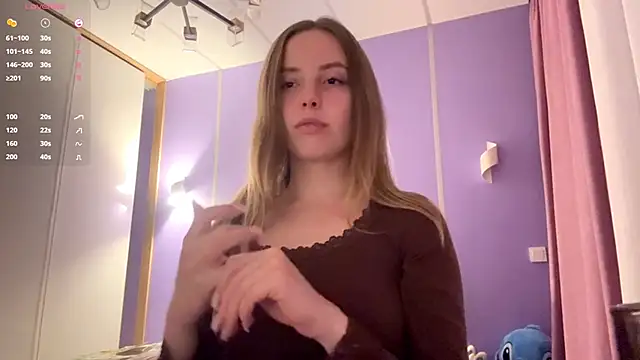 LinaMoonBlessed online show from November 25, 2025, 3:45 pm