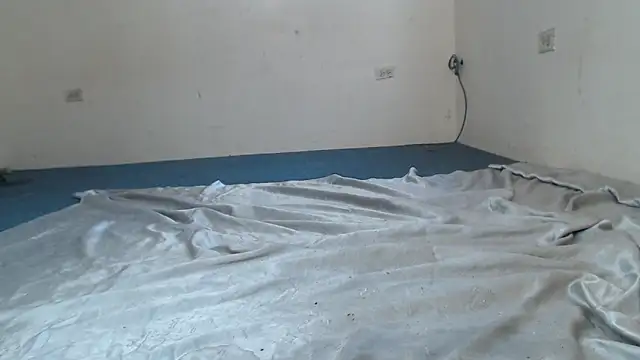 BlondZilla online show from November 11, 2025, 3:45 pm