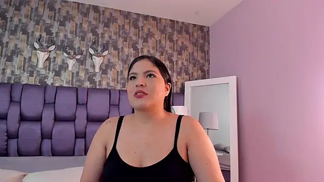 Snapshot of VeraBlazze chatting on February 17, 2026, 1:29 pm VeraBlazze online show from February 17, 2026, 1:29 pm