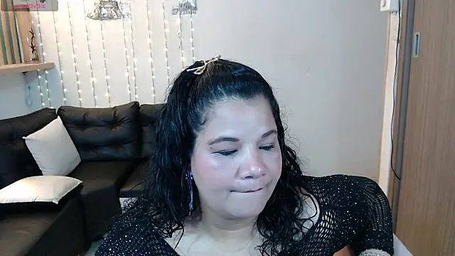 May fk online show from February 26, 2026, 11:15 pm