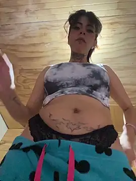 kiittyselenita online show from April 2, 2026, 12:52 am