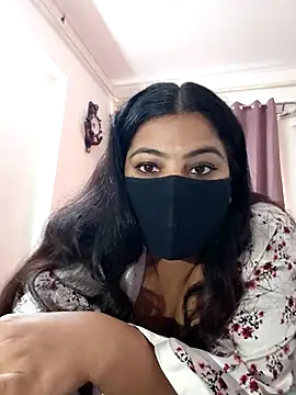 Snapshot of Aavya_007 chatting on July 23, 2026, 4:21 am Aavya 007 online show from July 23, 2026, 4:21 am