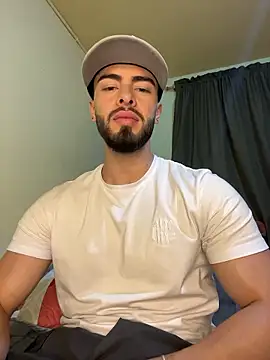 MaxDell online show from January 10, 2026, 11:53 pm