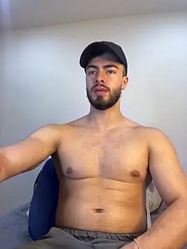 MaxDell online show from April 16, 2026, 7:25 pm